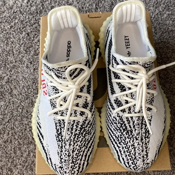 Yeezy Boost 350 V2 ‘Zebra’ 2018 Men’s 8.5 - Picture 7 of 14